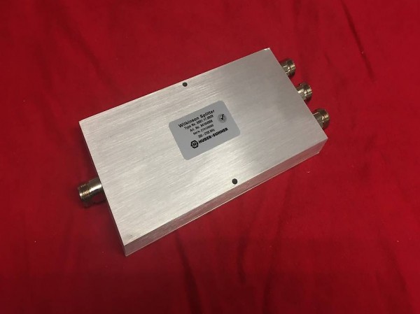Wilkinson Splitter / Combiner 380 - 2700MHz -5.7dB