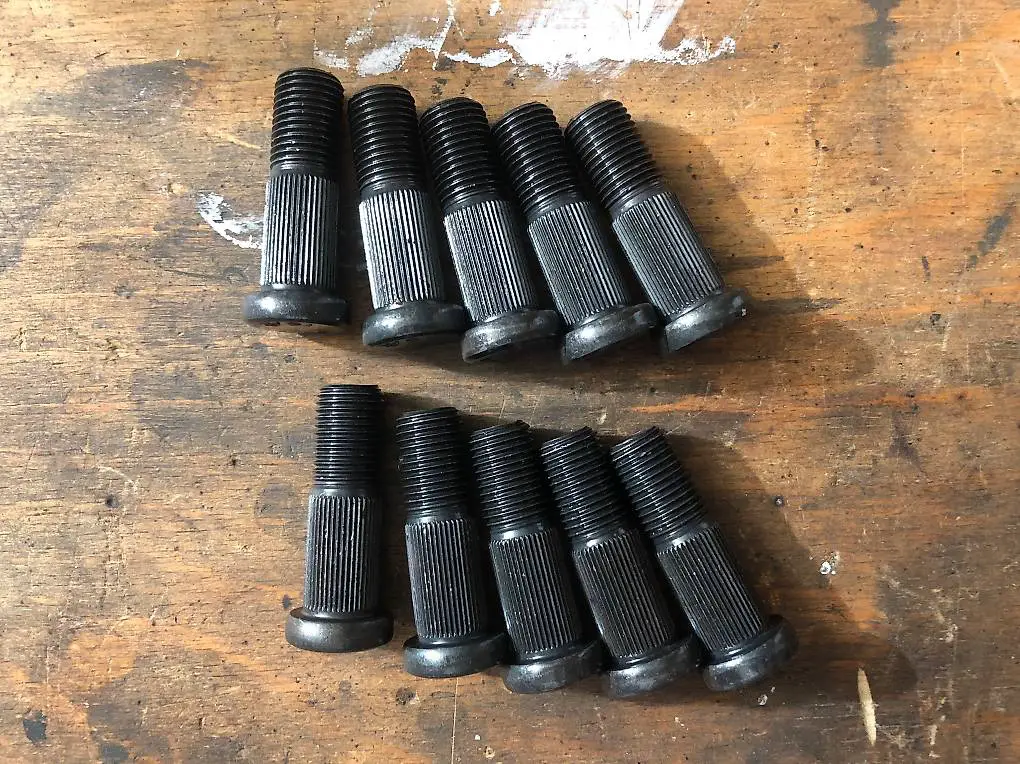 VW T2 T3 Radbolzen verlängert (45mm)