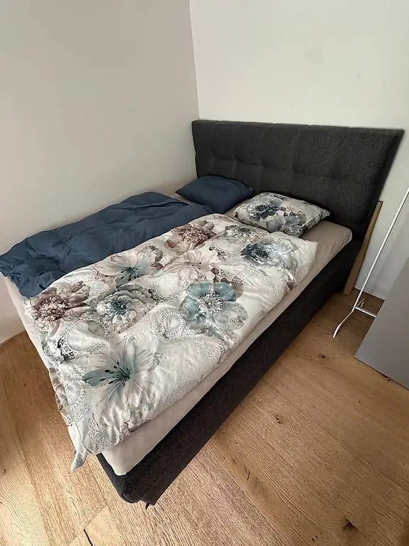 Dorbena Daunendecke inkl. schöner Bettwäsche & Kissen