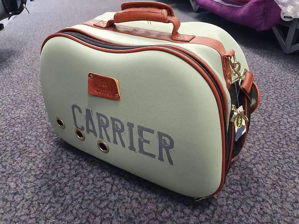 Beetzees Hundetragtasche (Grün)