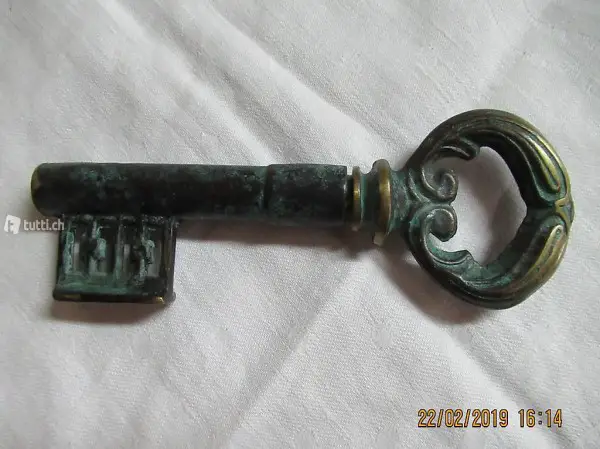  Flaschenöffner, Zapfenzieher, Korkenzieher, Schlüssel