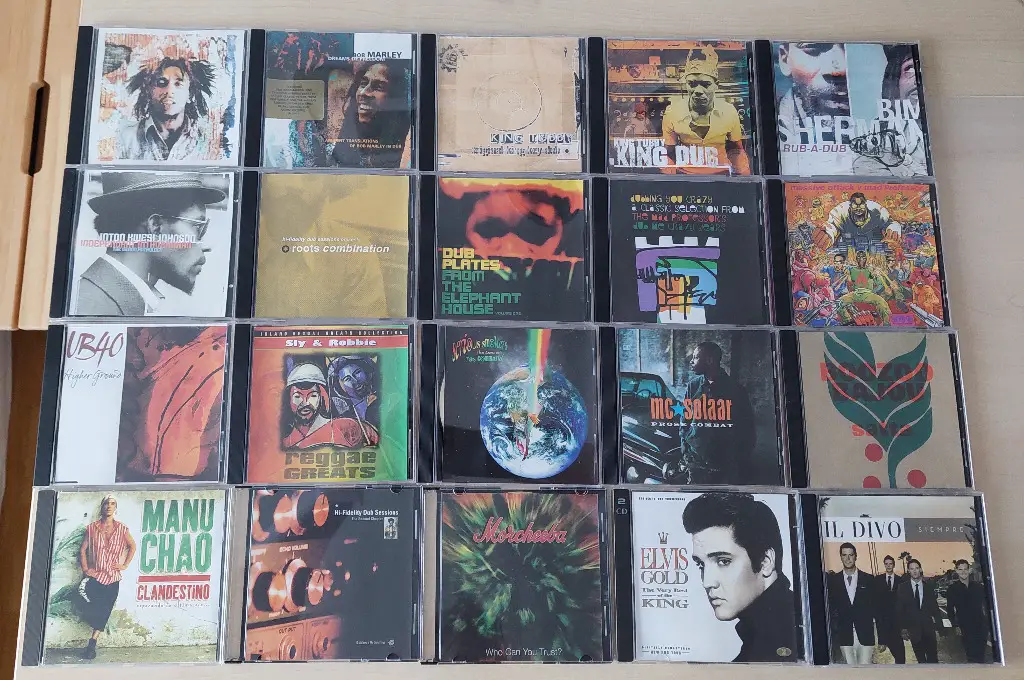 Set 18) Sammlung mit 21 CD"s "Reggae"- Musik, in Top-Zustand