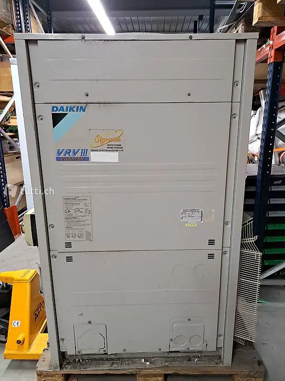  Daikin VRV III und 4 Klimaanlagen
