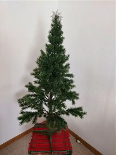 Weihnachtstanne Künstlich von der Migros