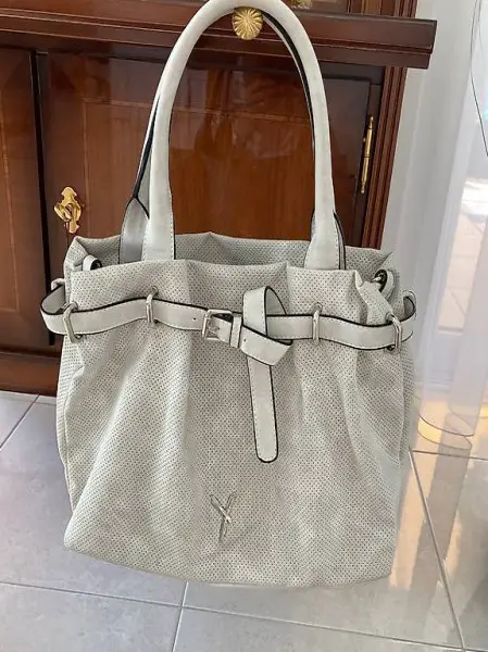 Tasche Handtasche Trägertasche beige