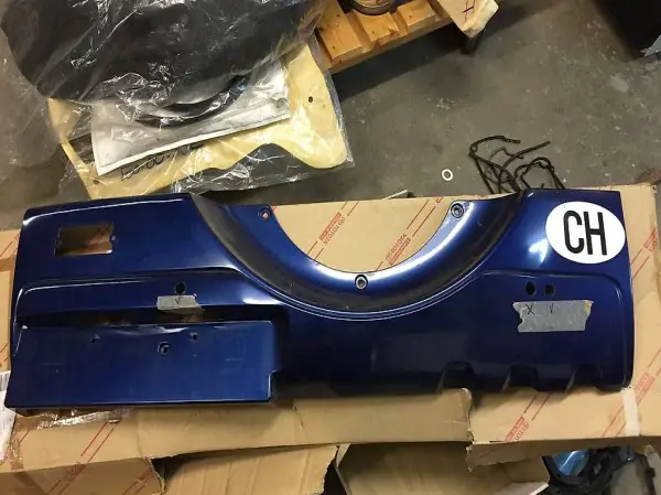 Heckabdeckung zu Toyota RAV4