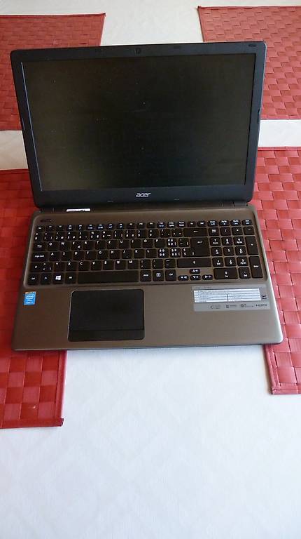 Laptop, Notebook Acer Aspire E1-572