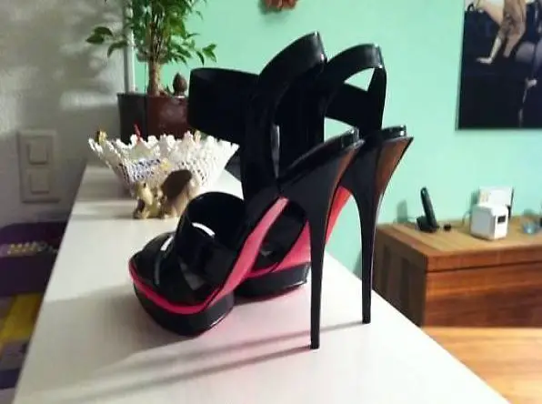 Pink-Schwarzer Damen High Heels