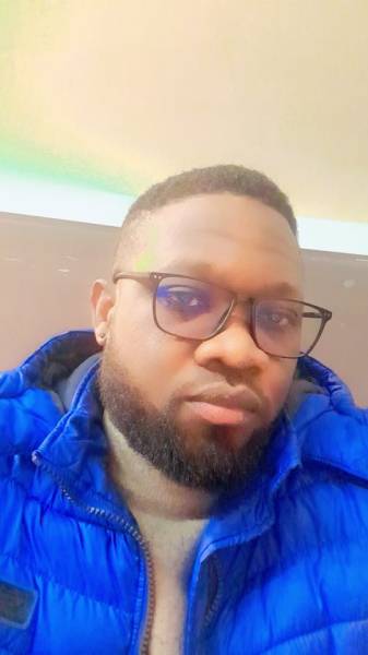 Jeune homme pour relation sérieuse