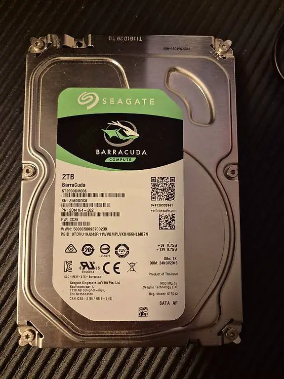 Seagate Barracuda 2TB Harddisk Festplatte HDD Desktop SATA