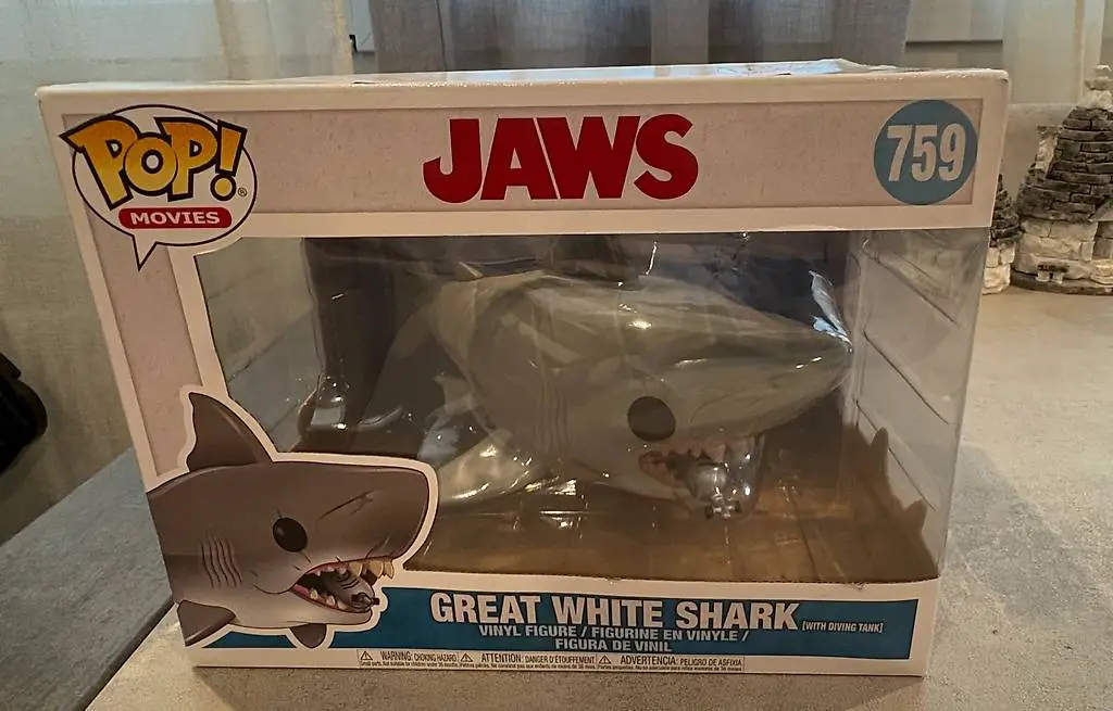 Funko POP Great White Shark 759