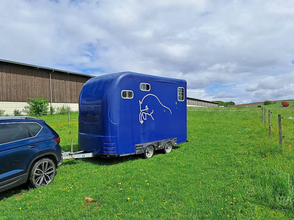Pferdeanhänger, Sachentransportanhänger, Equi Trek