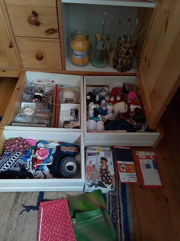 Strich und Nahzubehör