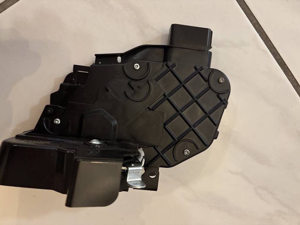 Türschloss Stellmotor hinten? LR011302? NEU
