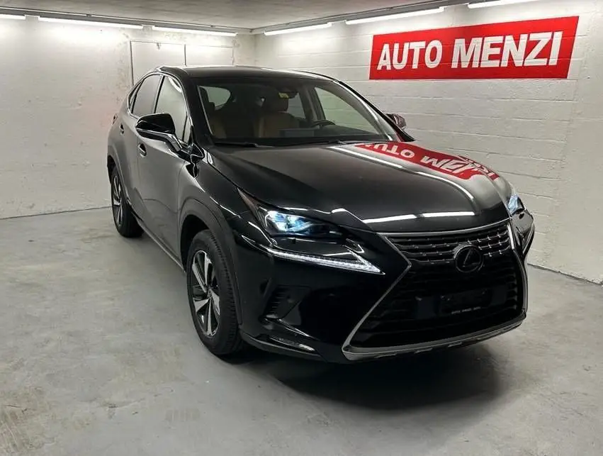 LEXUS NX 300h Excellence