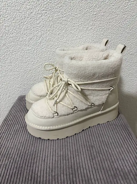 Winterstiefel / Schneestiefel