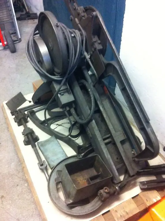 Elektrische Bügelsäge Fortuna von Kläger