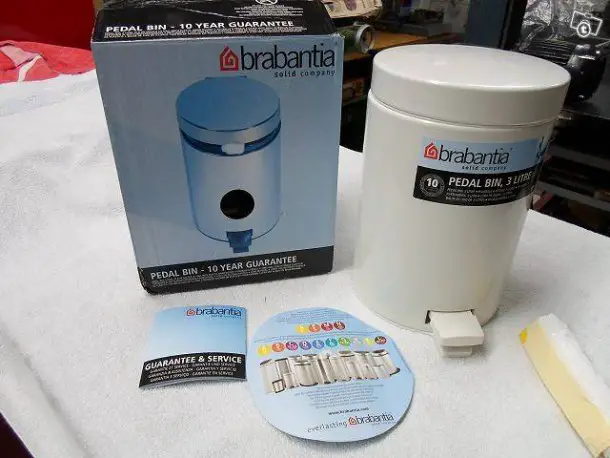 Abfalleimer mit Tretöffner