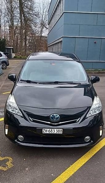 toyota prius+ wagon 1.8 vvti hsd sol