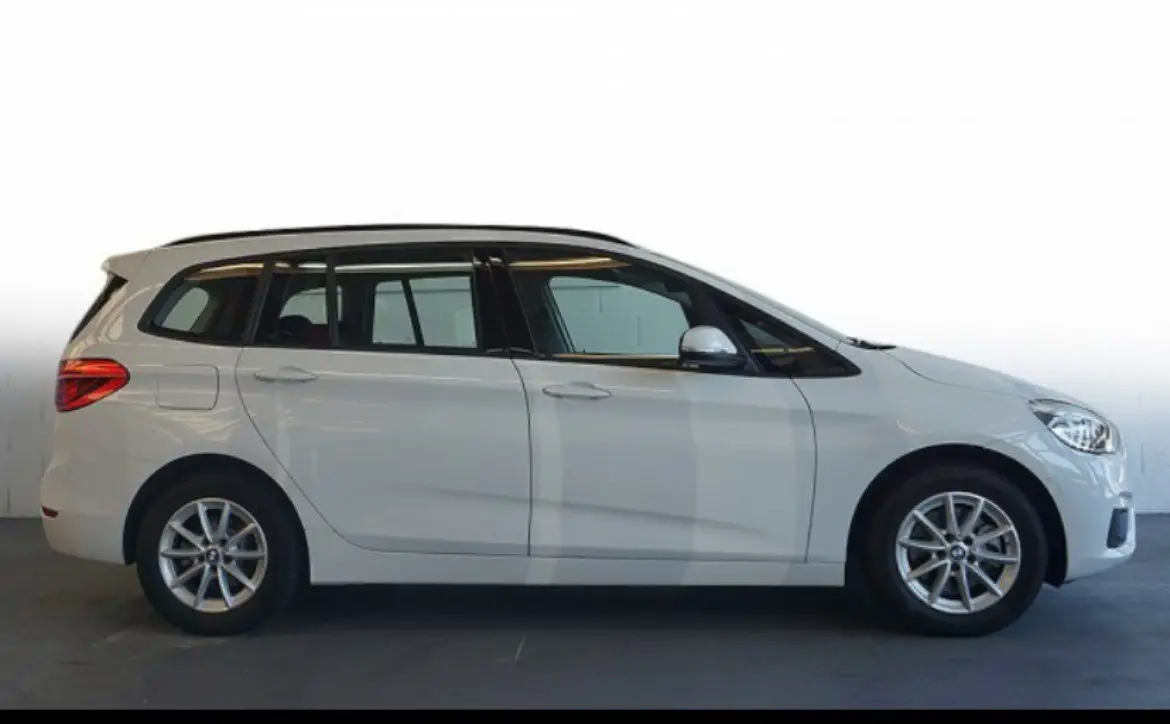 BMW 2er Reihe F46 Gran Tourer 218d xDrive SAG