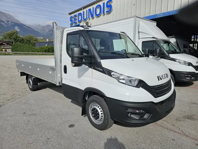 IVECO, 35S18HA8, Brücke/Pritsche