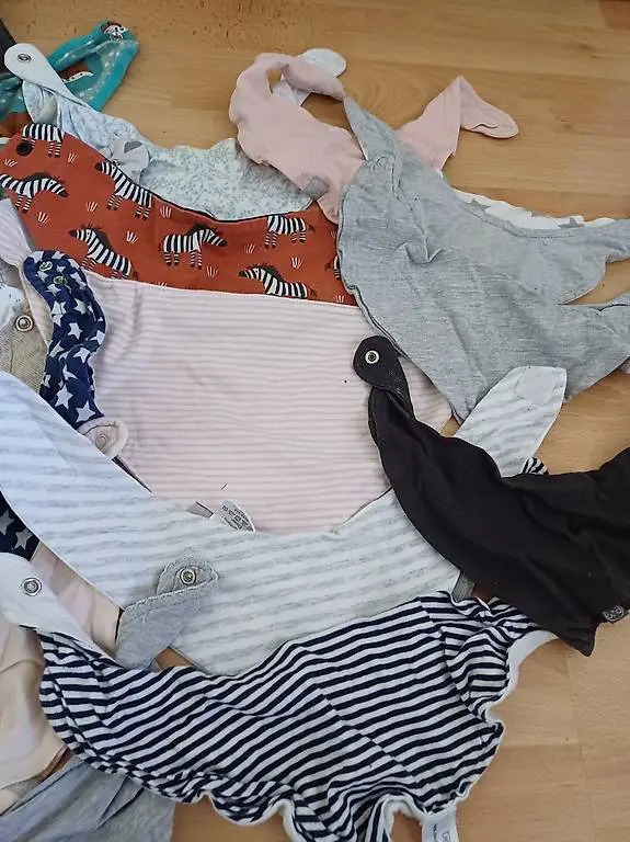 Halstücher/Lätzchen