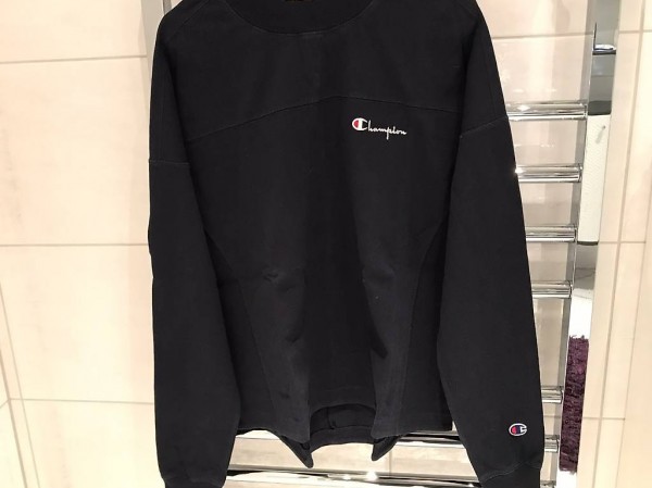 Champion Pullover