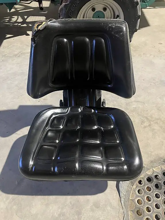 Traktorsitz aus Umbau