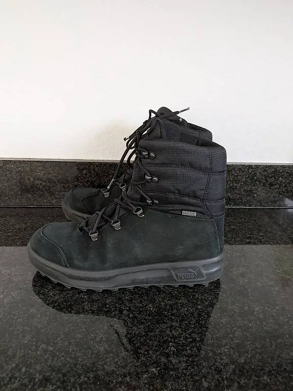 Schöner Puma Schneestiefel in 42