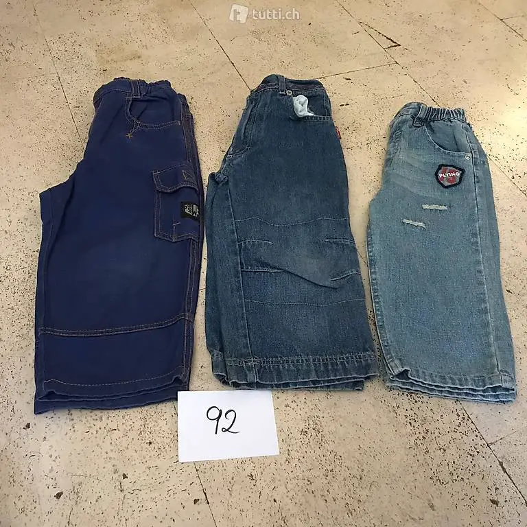 Jungshosen Grösse 92