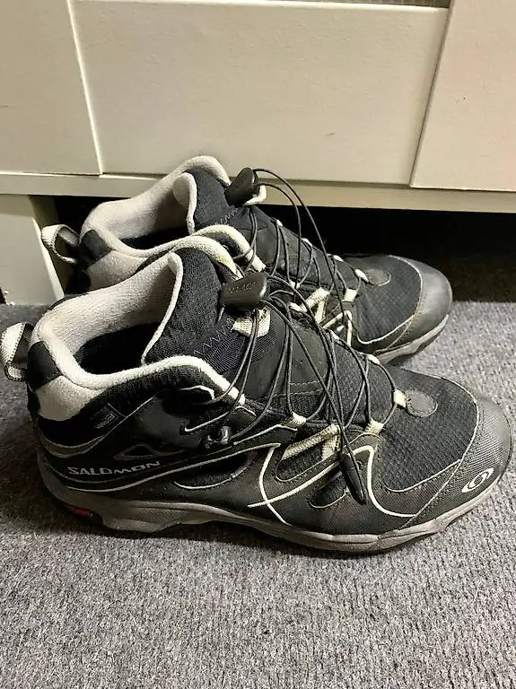 Salomon-Schuhe Gr. 38