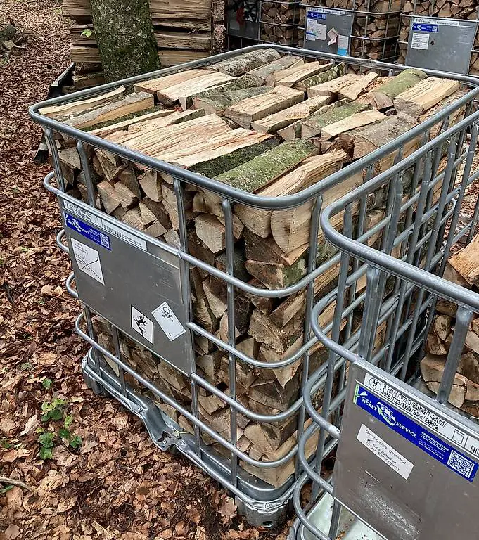 Brennholz 25-100cm Div Holzarten Chemineeholz