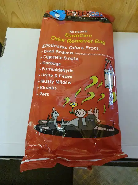 Geruchsbekämpfung von toten Tieren und Modergeruch.