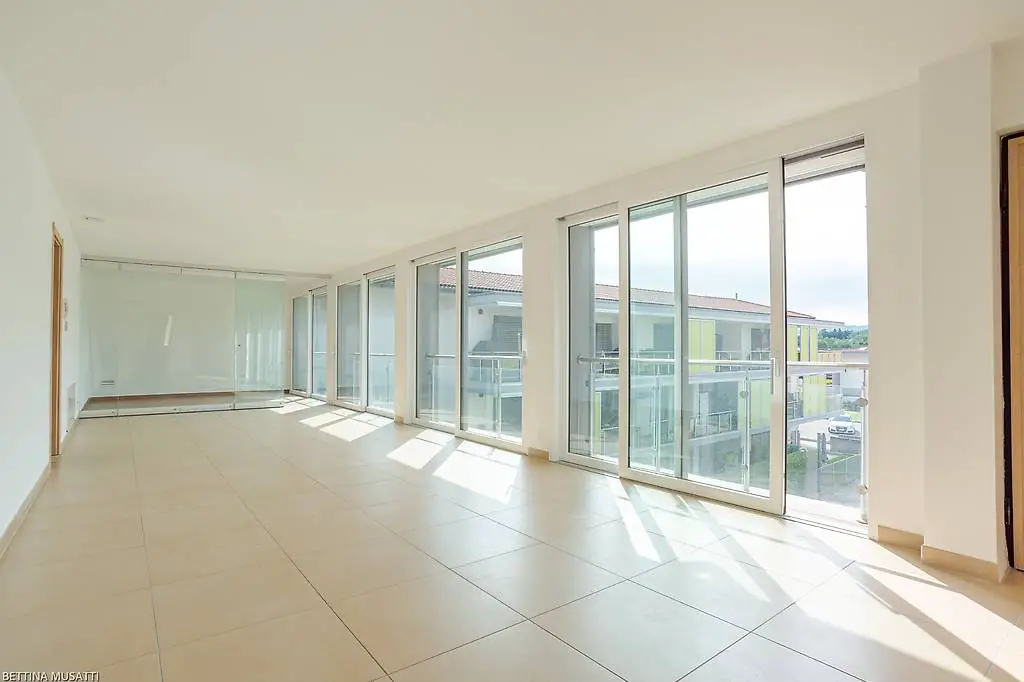 genestrerio? eleganza e luce con finiture moderne