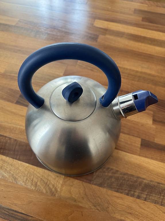 Wasserkocher sehr gut erhalten