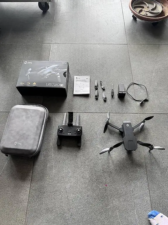 Drohne Holy Stone HS720R