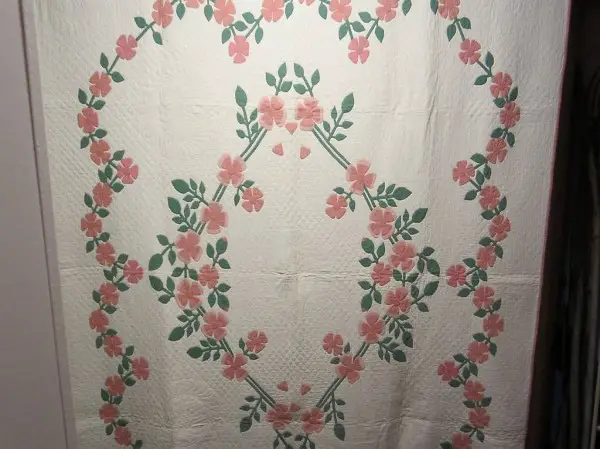 Applique Quilt "Ashley Falls"