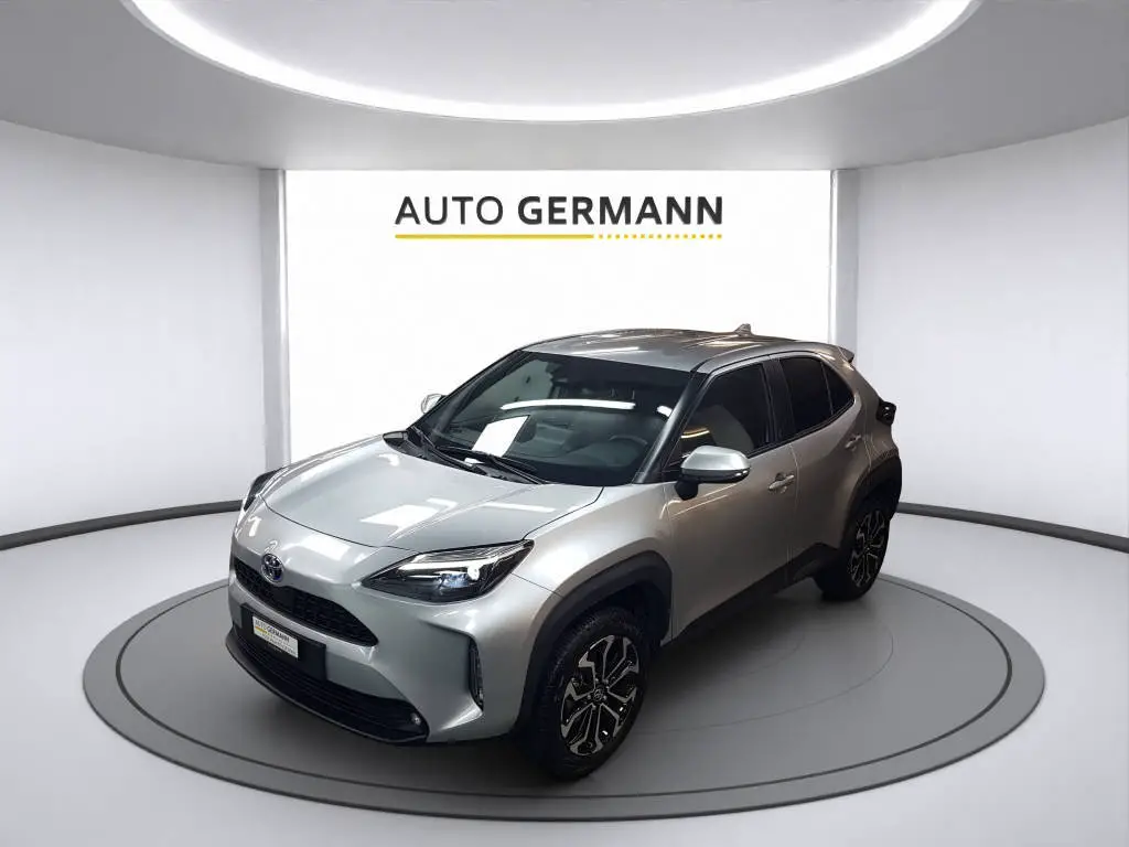 toyota yaris cross 1.5 vvt-i hsd team d awd-i