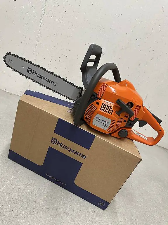 Husqvarna Motorsäge 435 NEU