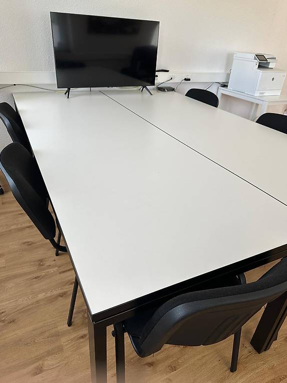 Komplett-Set: 2x Büro- / Sitzungstisch + 6 Stühle