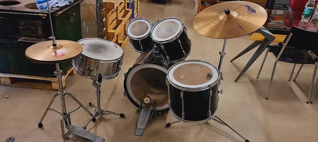 Schlagzeug Pearl komplett, ideal auch für Anfänger