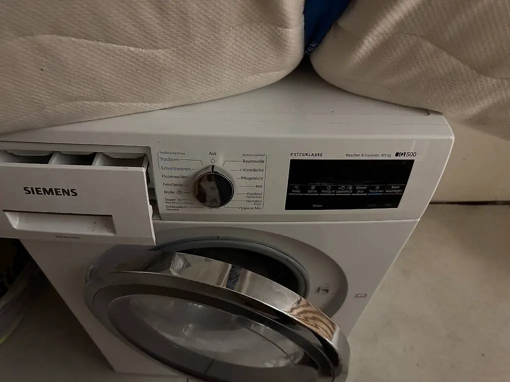 Waschtrockner Siemens iq500