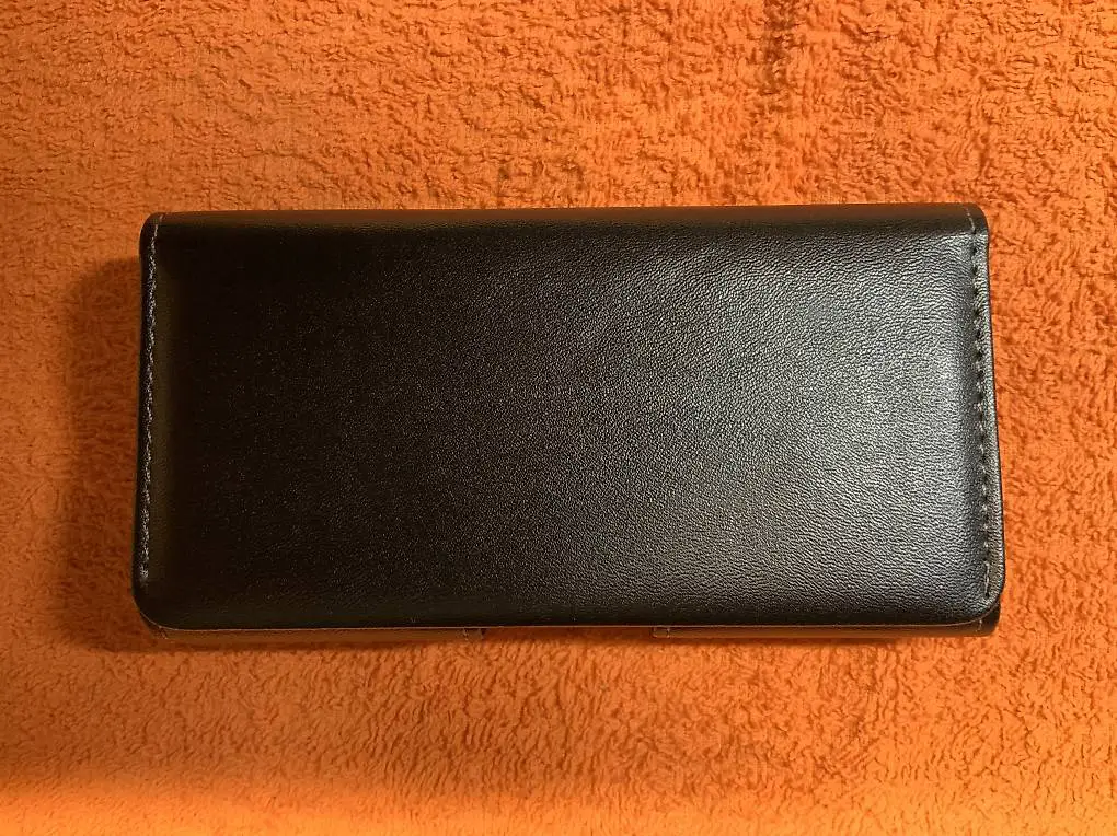 Nateltasche mit Gurtclip