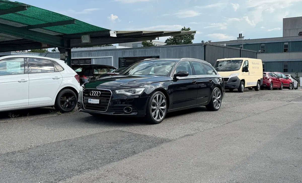 AUDI A6 Avant 3.0 TDI V6 quattro S-tronic
