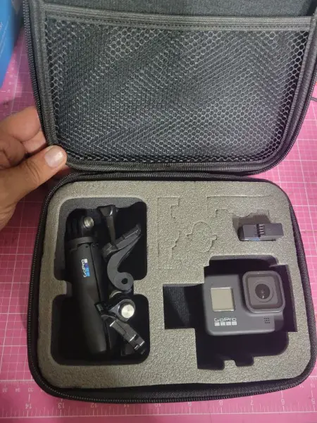 Gopro Hero 9 + 2 Akkus & viel Zubehör