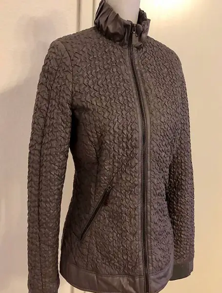 Leichte elegante Frühlings Jacke von ZARA, Gr. M (38)