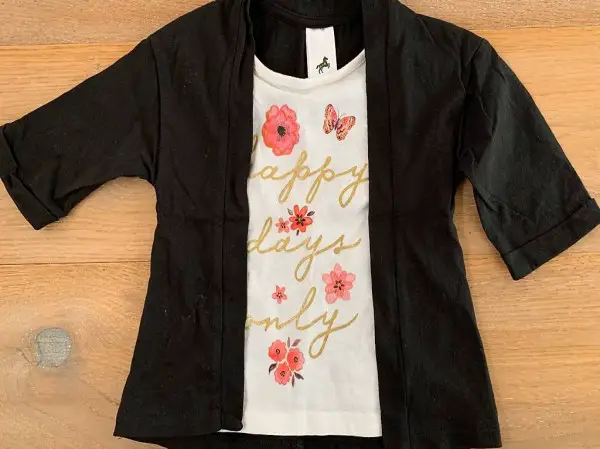 NEU Herzige Jacke mit integriertem Shirt - Grösse 92