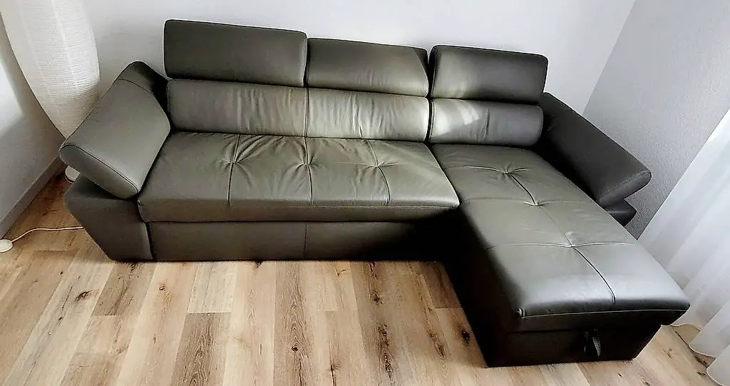 Echtledersofa hellgrau