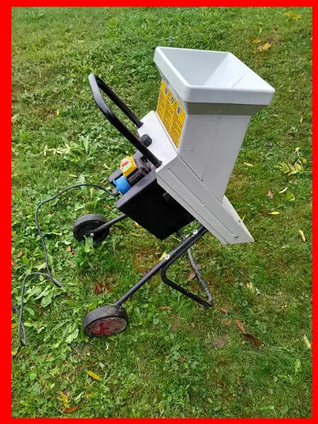 Gartenhäcksler Ranchero D16