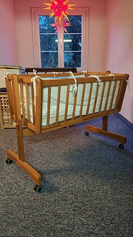 Wiege Babywiege